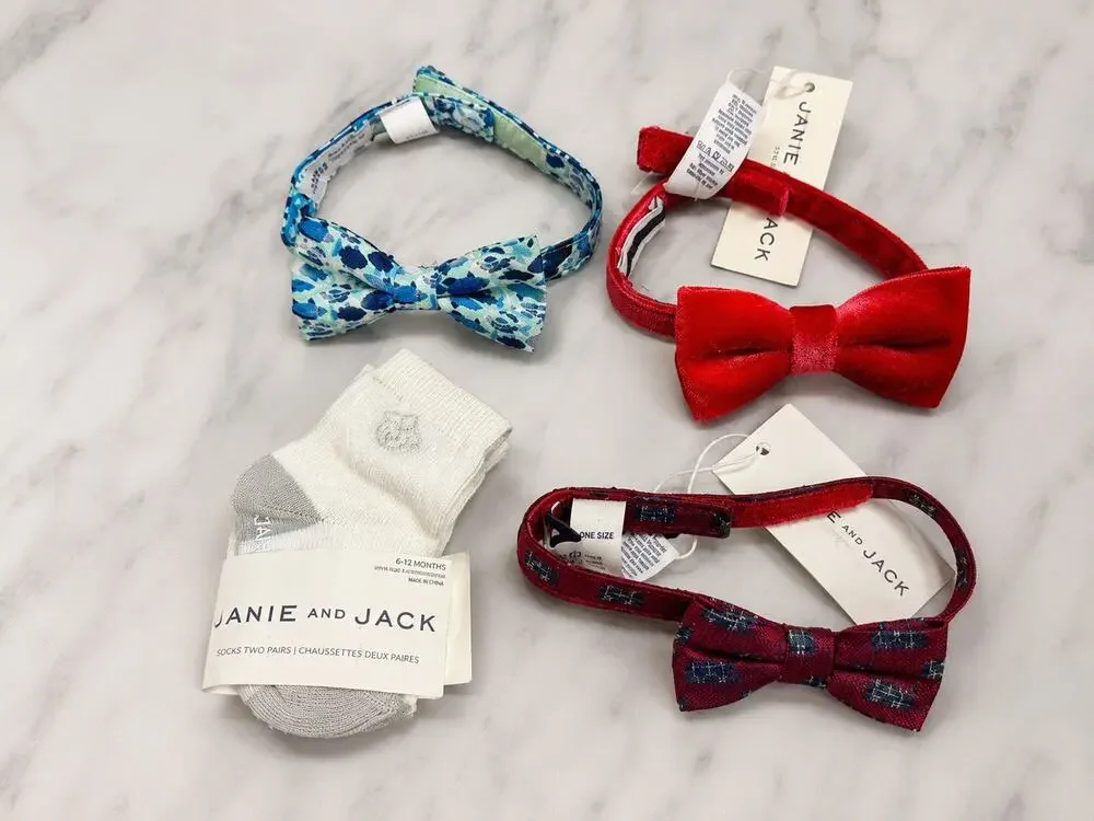 Janie and Jack Boy Accessories Lot of 4 Bow Tie Sock NWT Velvet Floral Nordstrom